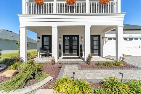 2577 Zawacki Path Middleton FL 34762