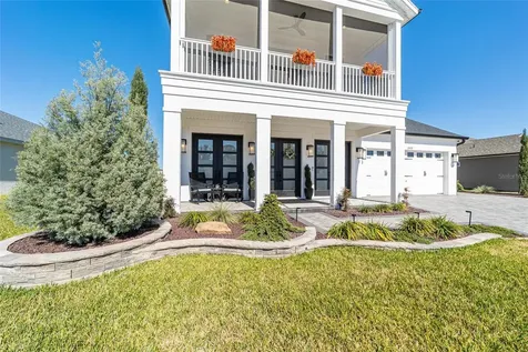 2577 Zawacki Path Middleton FL 34762
