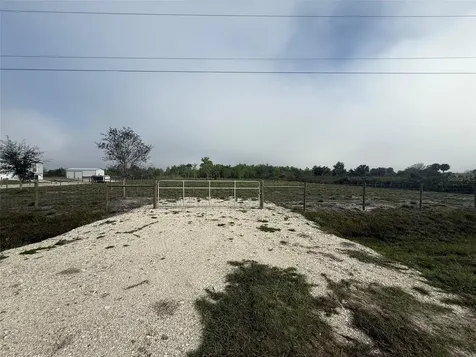18935 NW 268th Street Okeechobee FL 34972