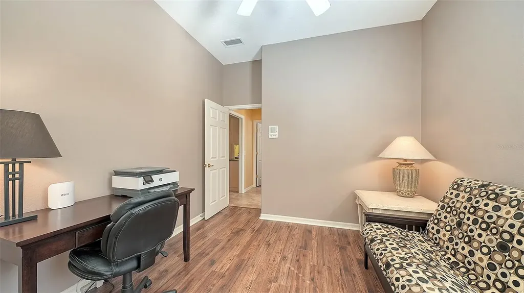 5566 Magnolia Tree Terrace Sarasota FL 34233