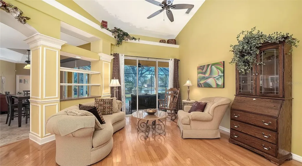 5566 Magnolia Tree Terrace Sarasota FL 34233