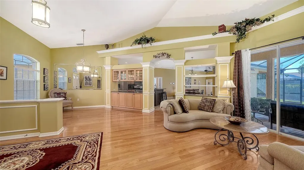5566 Magnolia Tree Terrace Sarasota FL 34233
