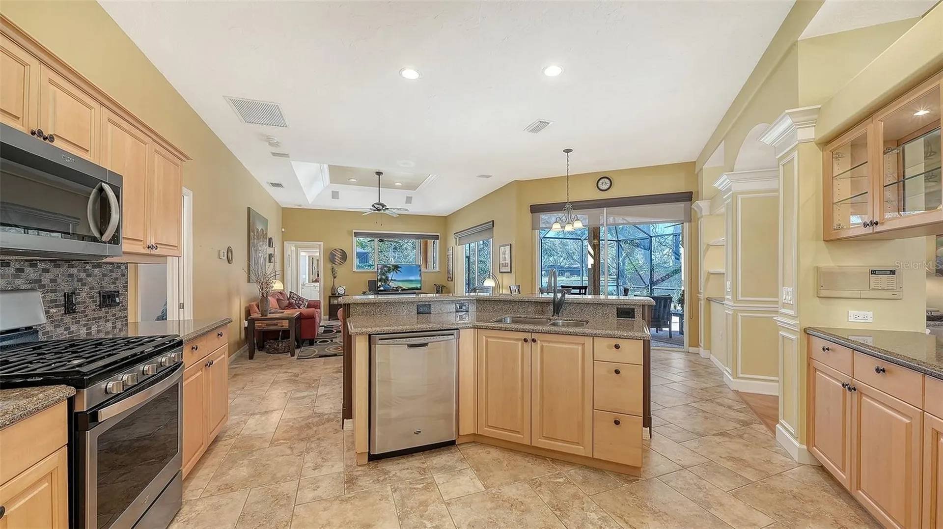 5566 Magnolia Tree Terrace Sarasota FL 34233