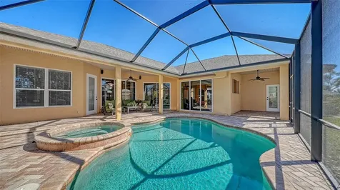 5566 Magnolia Tree Terrace Sarasota FL 34233