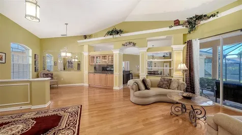 5566 Magnolia Tree Terrace Sarasota FL 34233