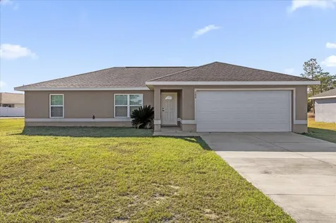 162 Malauka Run Ocklawaha FL 32179