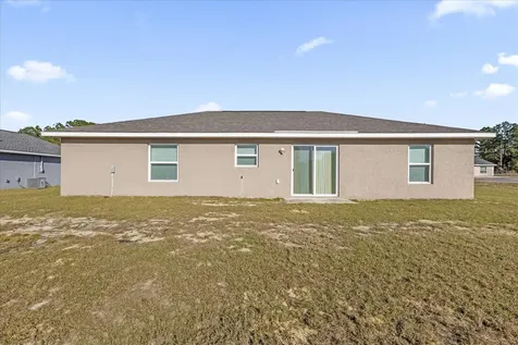 162 Malauka Run Ocklawaha FL 32179