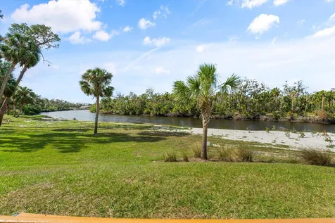918 Fernleaf Run Bradenton FL 34212