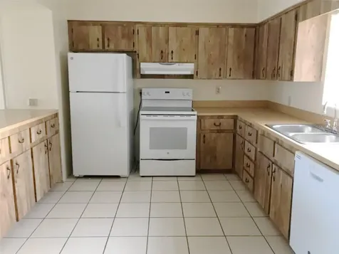 1106 N Hoagland Boulevard Kissimmee FL 34741