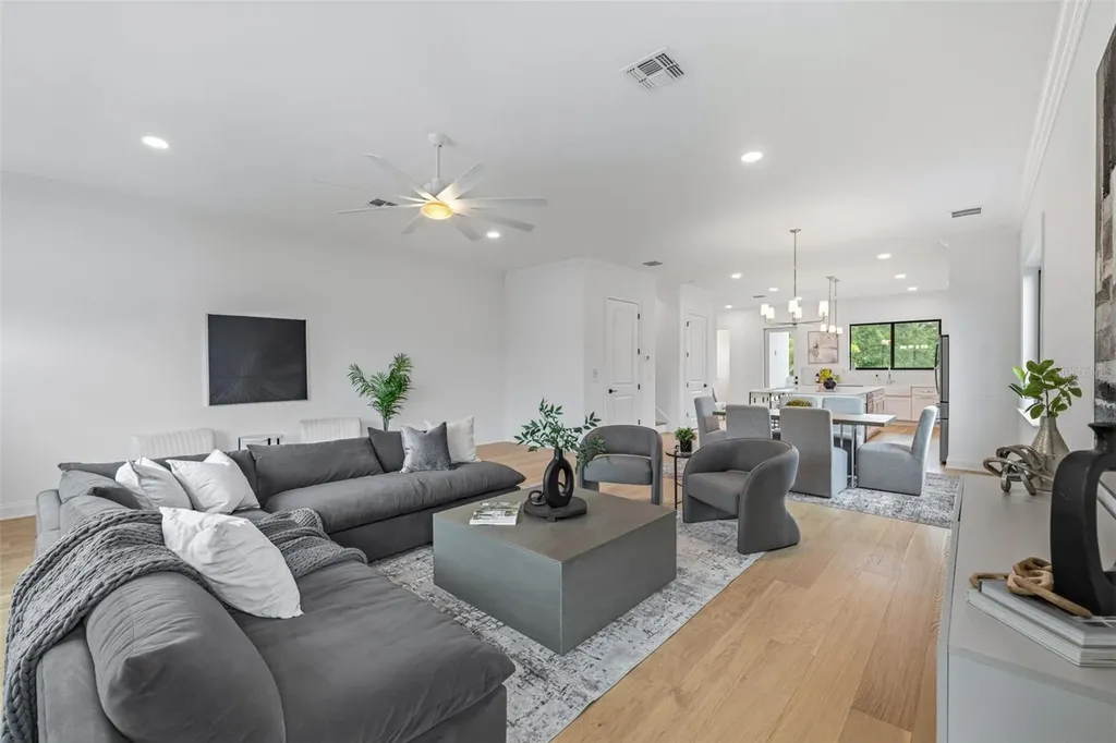 4509 W North A Street Tampa FL 33609