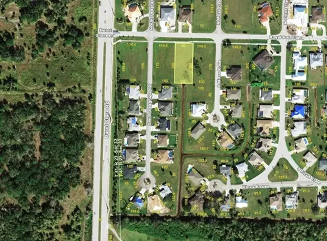 811 Royal Poinciana Punta Gorda FL 33955