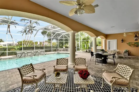 4079 Las Palmas Way Sarasota FL 34238