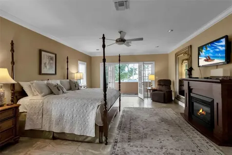 4079 Las Palmas Way Sarasota FL 34238