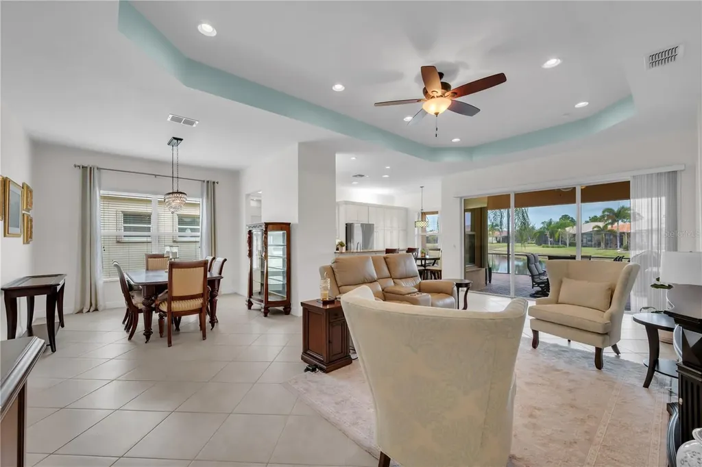 16133 Coquina Bay Lane Wimauma FL 33598
