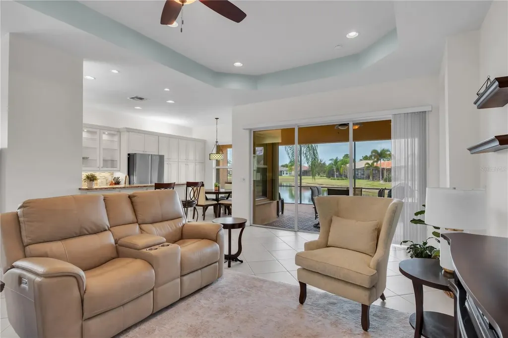 16133 Coquina Bay Lane Wimauma FL 33598