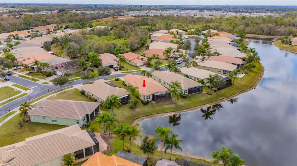 16133 Coquina Bay Lane Wimauma FL 33598