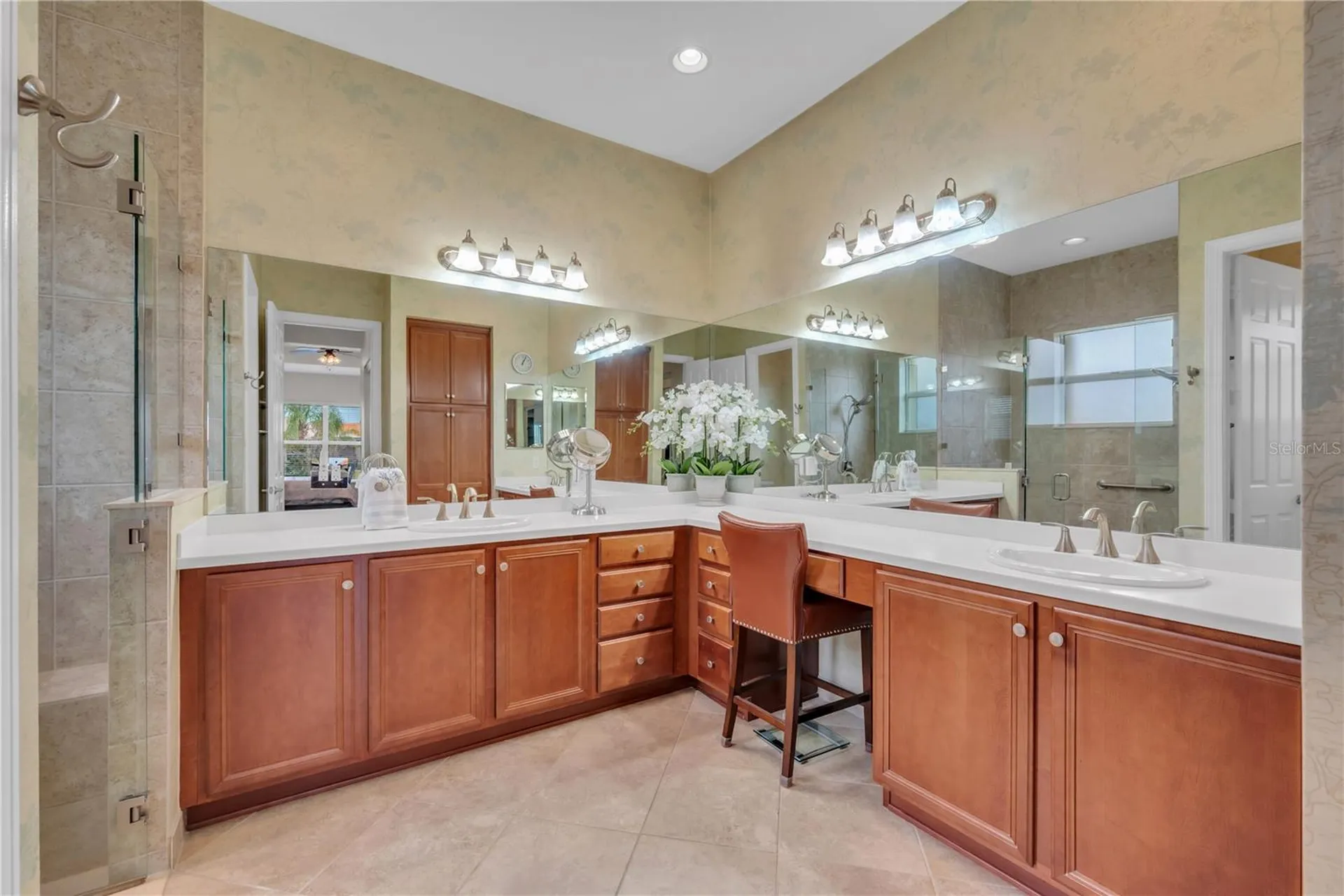 16133 Coquina Bay Lane Wimauma FL 33598