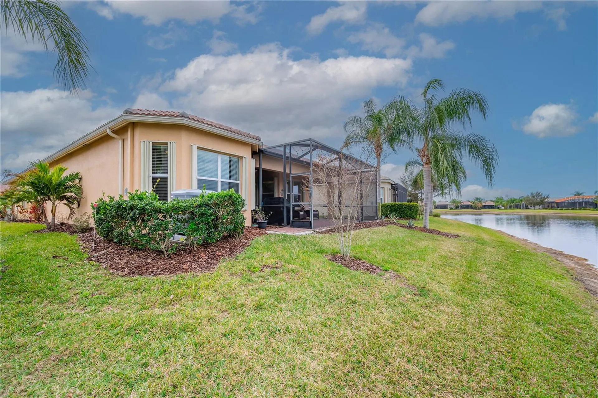 16133 Coquina Bay Lane Wimauma FL 33598