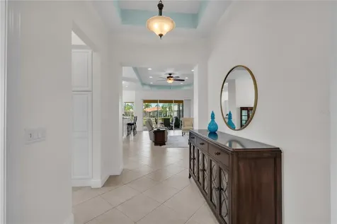 16133 Coquina Bay Lane Wimauma FL 33598