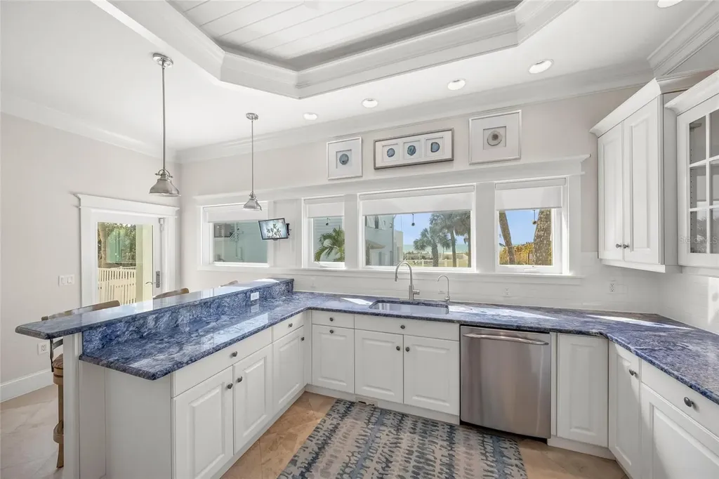 105 49th Street Holmes Beach FL 34217
