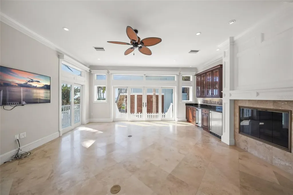 105 49th Street Holmes Beach FL 34217
