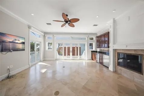 105 49th Street Holmes Beach FL 34217