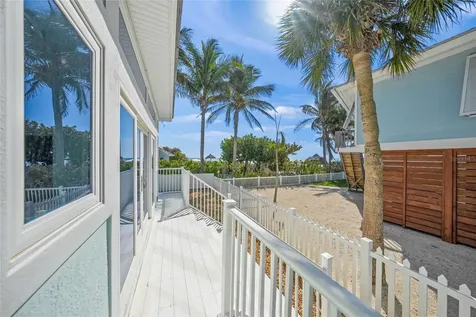 105 49th Street Holmes Beach FL 34217