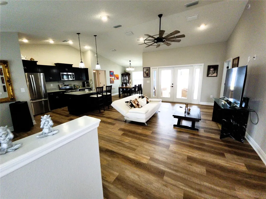 9089 Dupont Avenue Spring Hill FL 34608