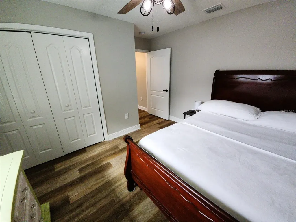 9089 Dupont Avenue Spring Hill FL 34608