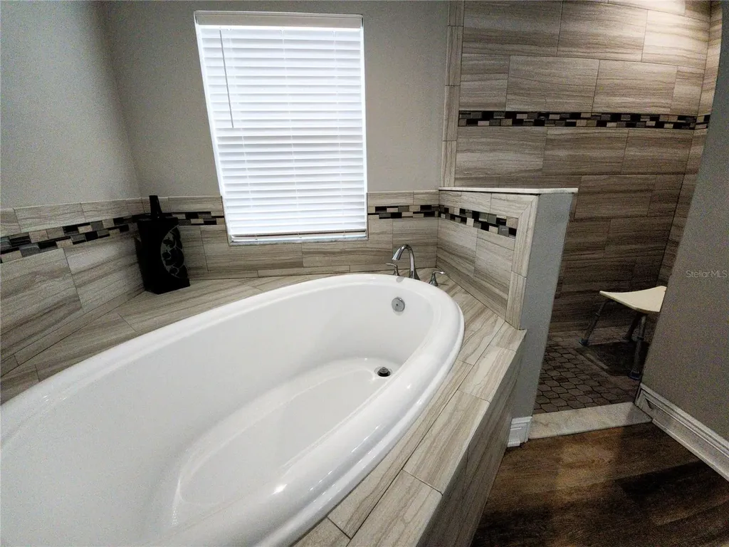 9089 Dupont Avenue Spring Hill FL 34608