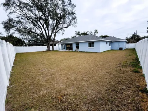 9089 Dupont Avenue Spring Hill FL 34608