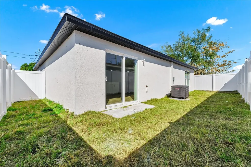 701 Claude Holmes Sr Avenue Haines City FL 33844