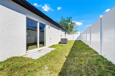 701 Claude Holmes Sr Avenue Haines City FL 33844