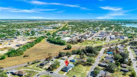 701 Claude Holmes Sr Avenue Haines City FL 33844