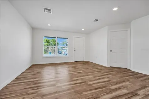 701 Claude Holmes Sr Avenue Haines City FL 33844