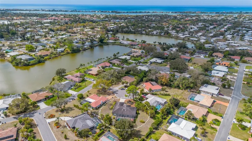 2262 Lakewood Lane Nokomis FL 34275