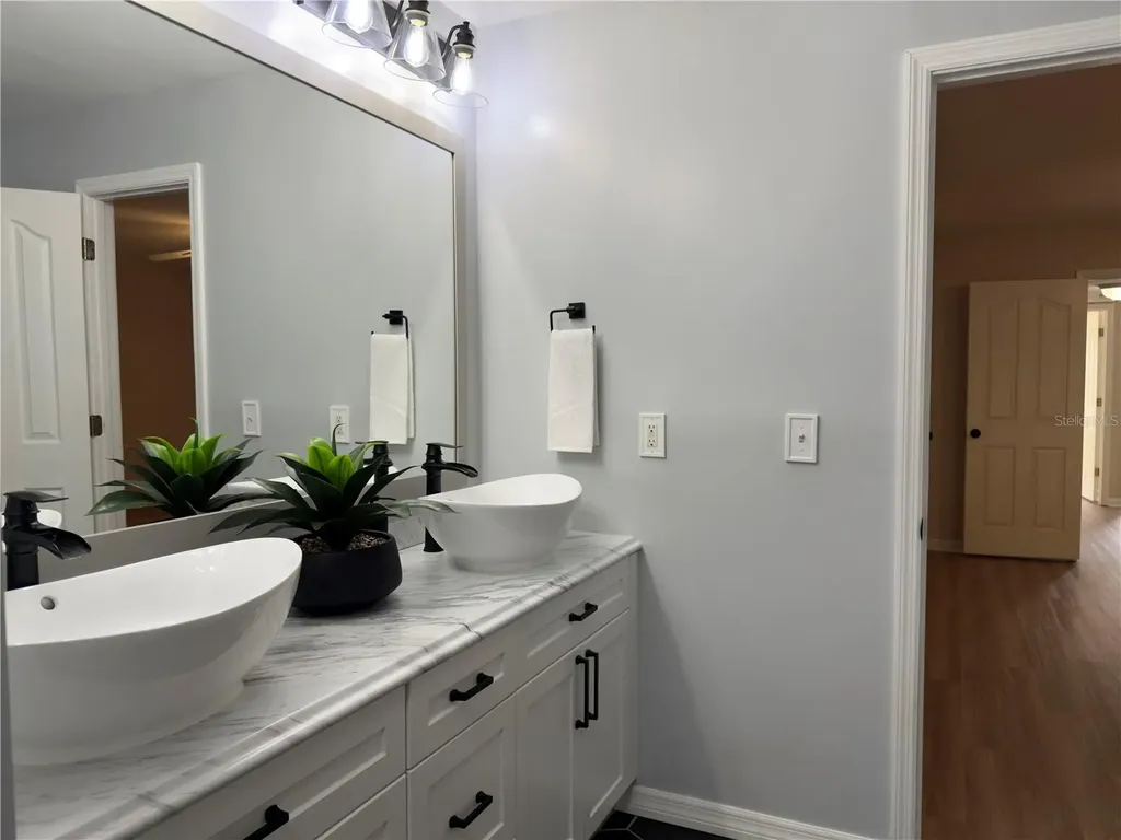 501 SW 75th Street Gainesville FL 32607