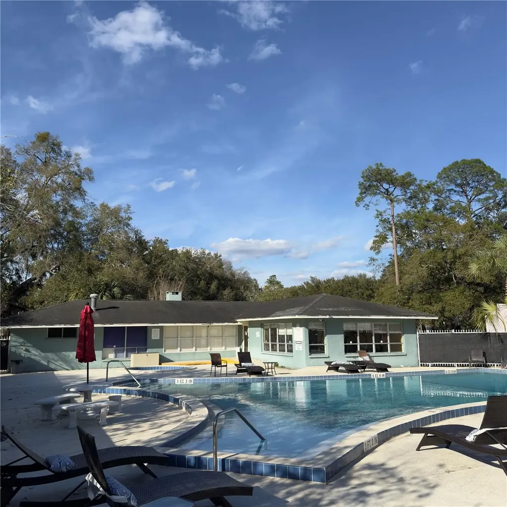 501 SW 75th Street Gainesville FL 32607