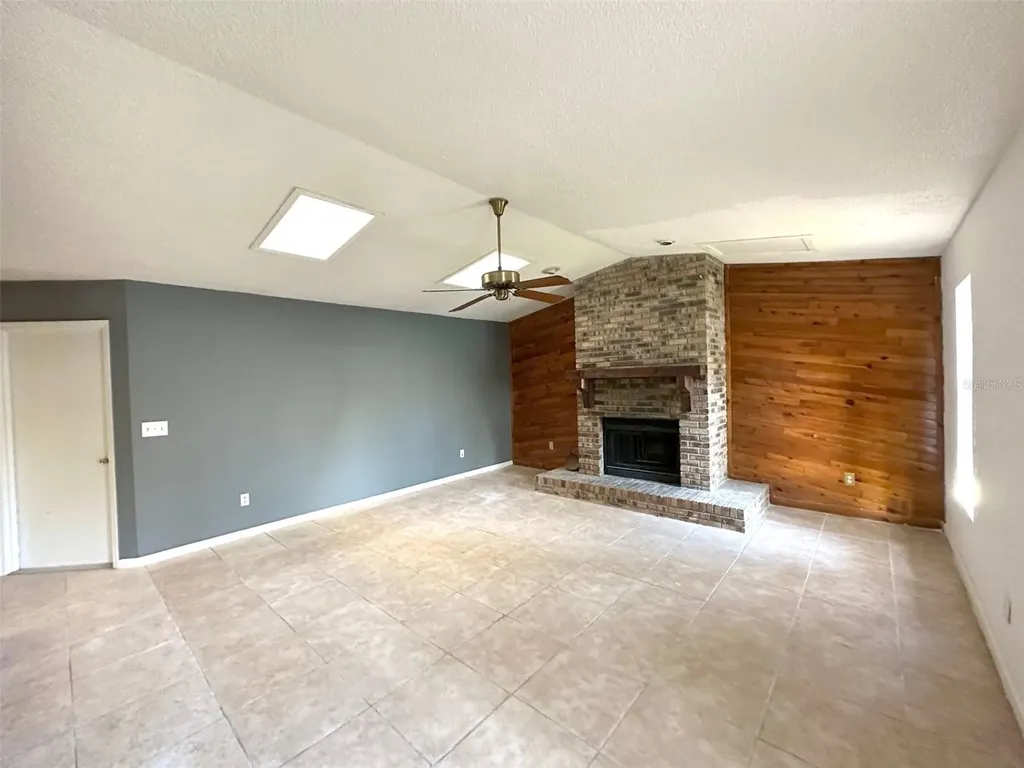 5061 Barnegat Point Road Orlando FL 32808