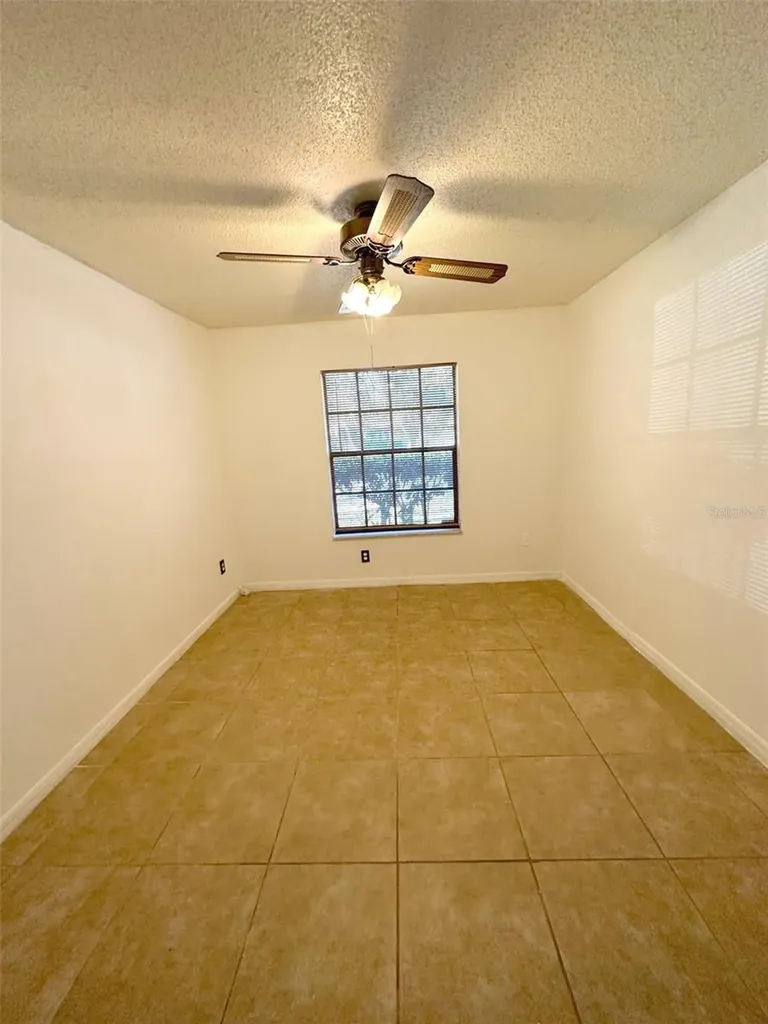 5061 Barnegat Point Road Orlando FL 32808