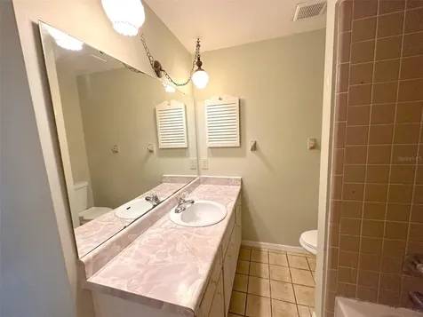 5061 Barnegat Point Road Orlando FL 32808