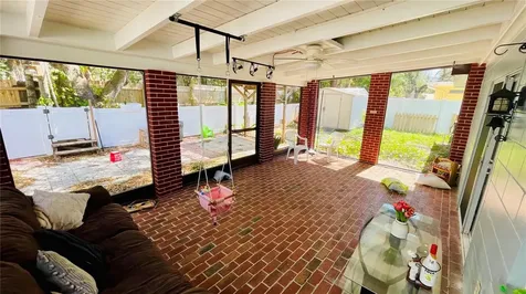 14809 Tulip Drive Tampa FL 33613