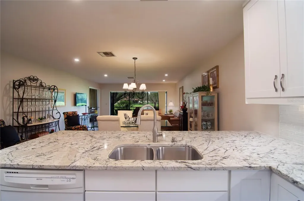 5635 Golf Pointe Drive Sarasota FL 34243