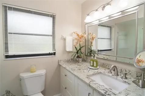 5635 Golf Pointe Drive Sarasota FL 34243