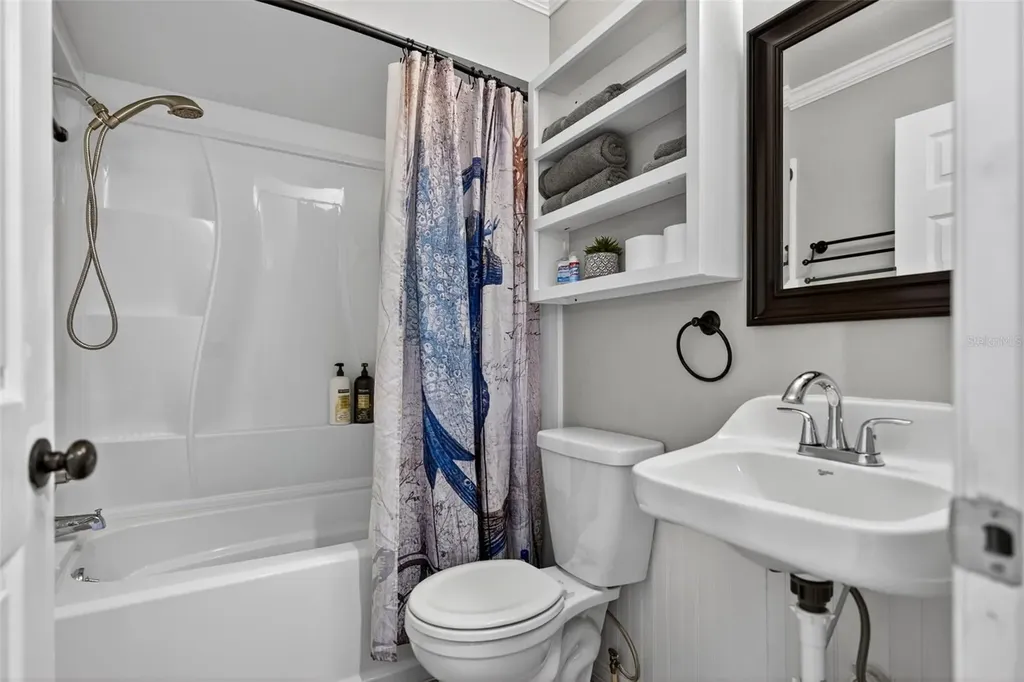 110 NE Crystal Street Crystal River FL 34428