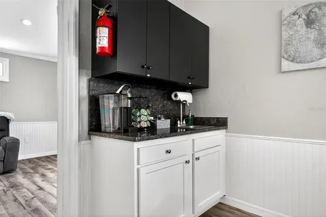 110 NE Crystal Street Crystal River FL 34428