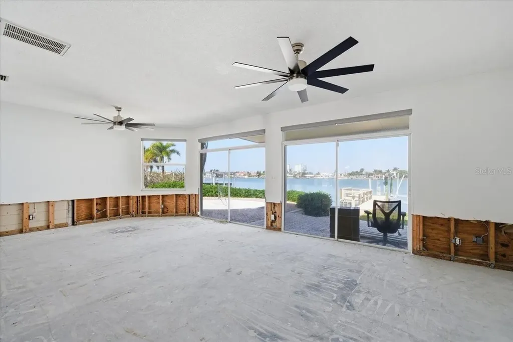 411 55th Avenue St Pete Beach FL 33706