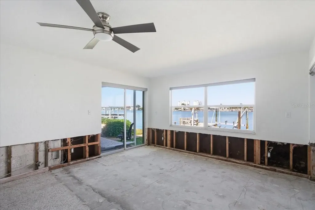411 55th Avenue St Pete Beach FL 33706