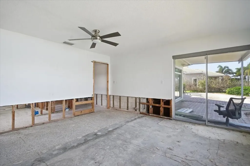 411 55th Avenue St Pete Beach FL 33706