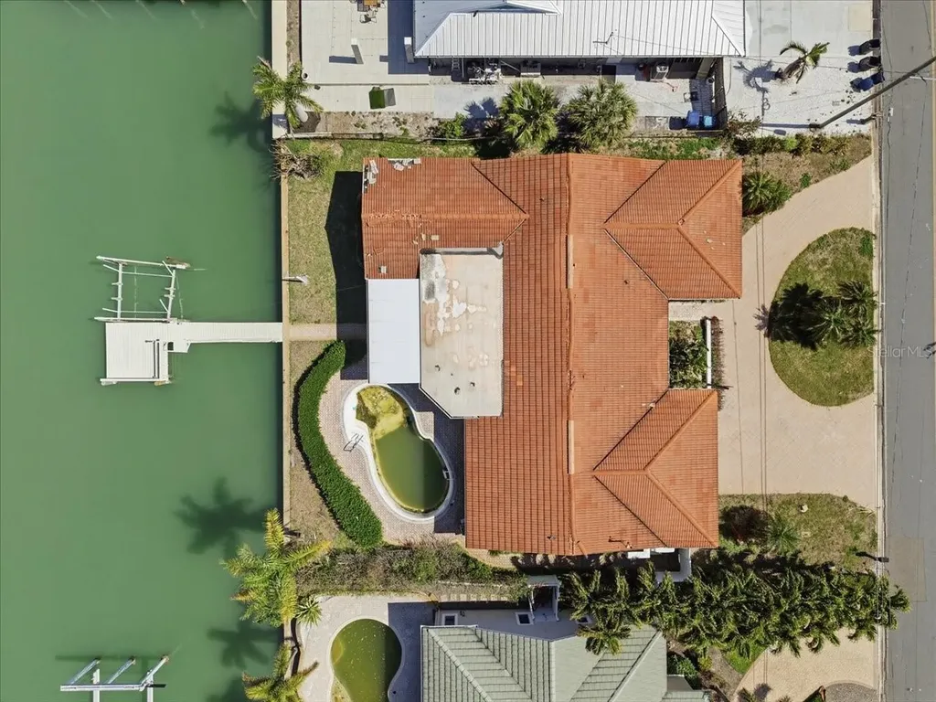 411 55th Avenue St Pete Beach FL 33706
